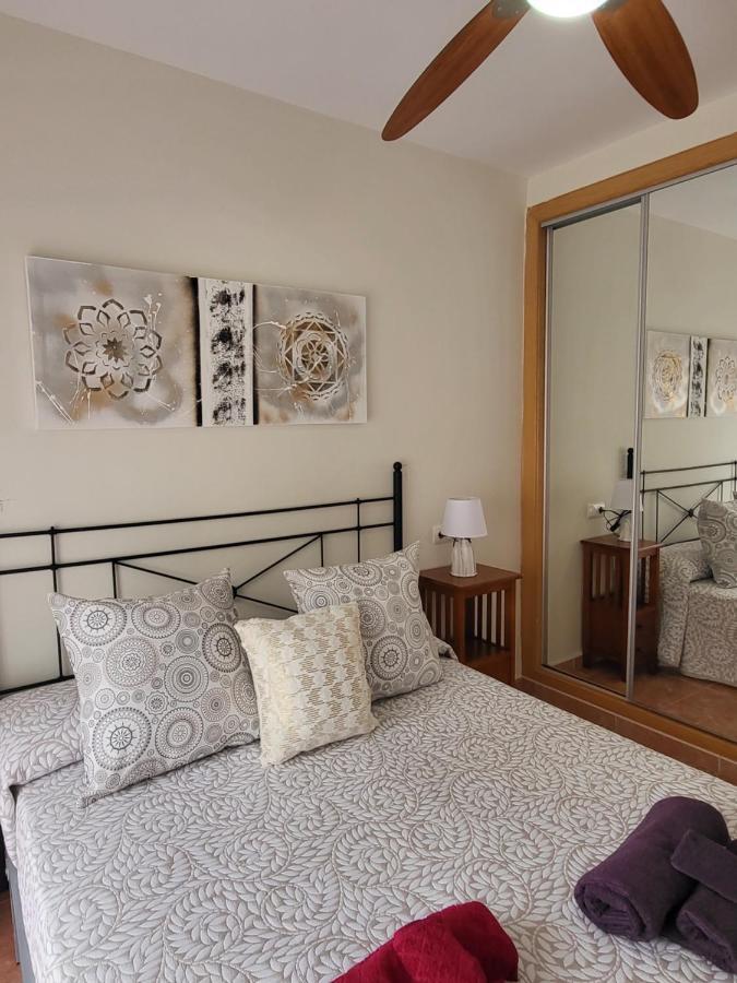 ¡Apartamento en primera línea con terraza y cerca de la piscina comunitaria! Vera Exterior foto