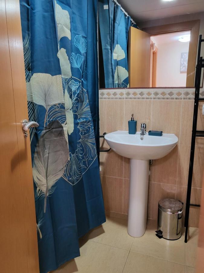 ¡Apartamento en primera línea con terraza y cerca de la piscina comunitaria! Vera Exterior foto
